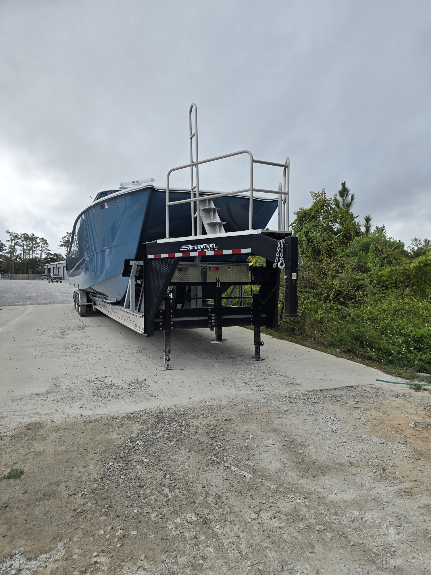 2023 Freeman 47 boat for sale at TMD Marine — photo 3