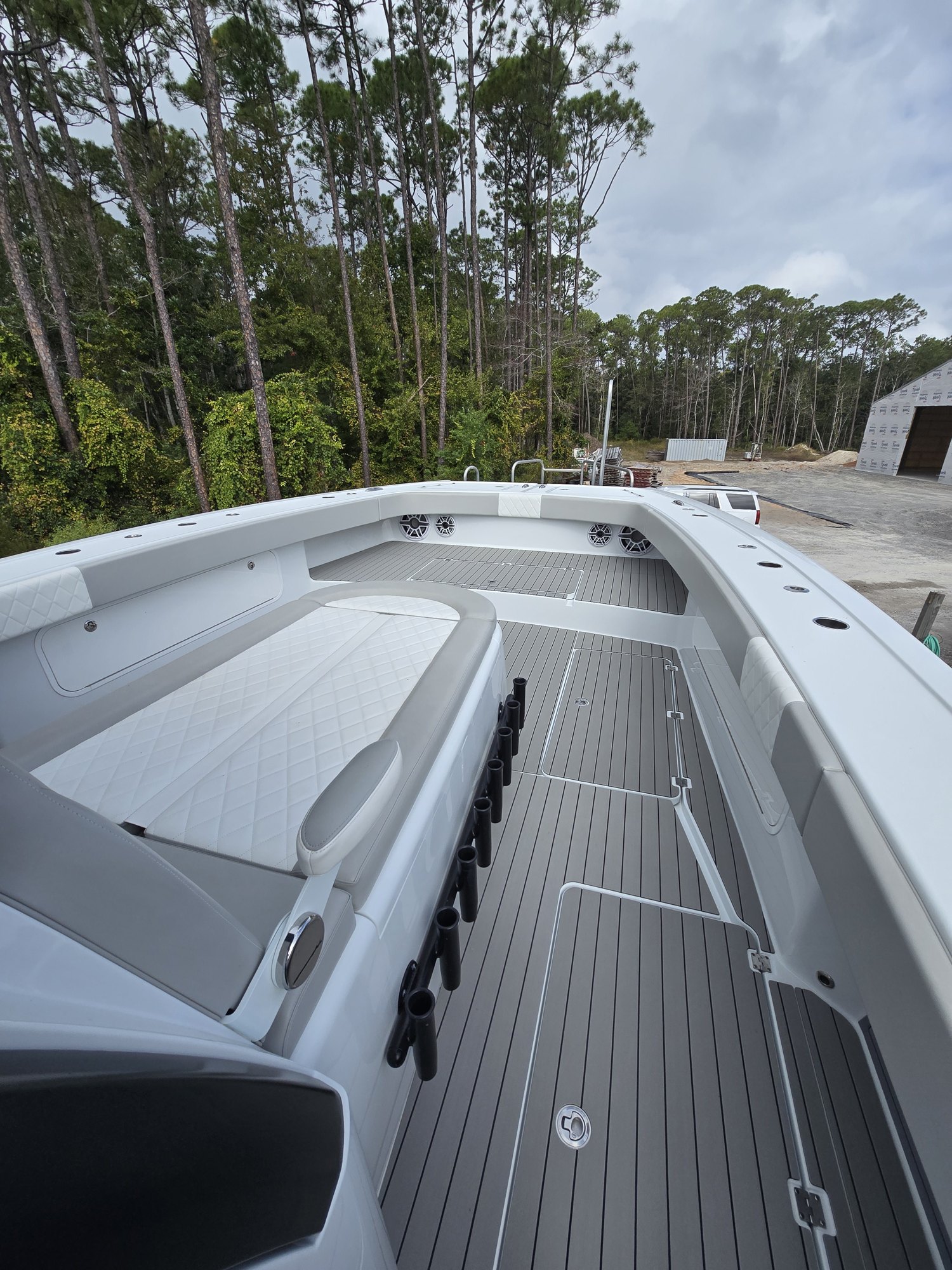 2023 Freeman 47 boat for sale at TMD Marine — photo 5