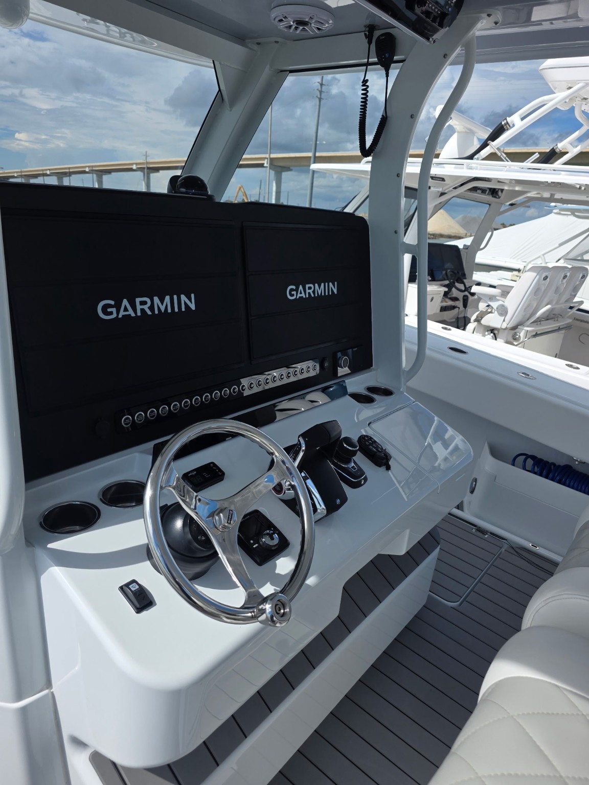 2025 Freeman 43 boat for sale at TMD Marine — photo 5