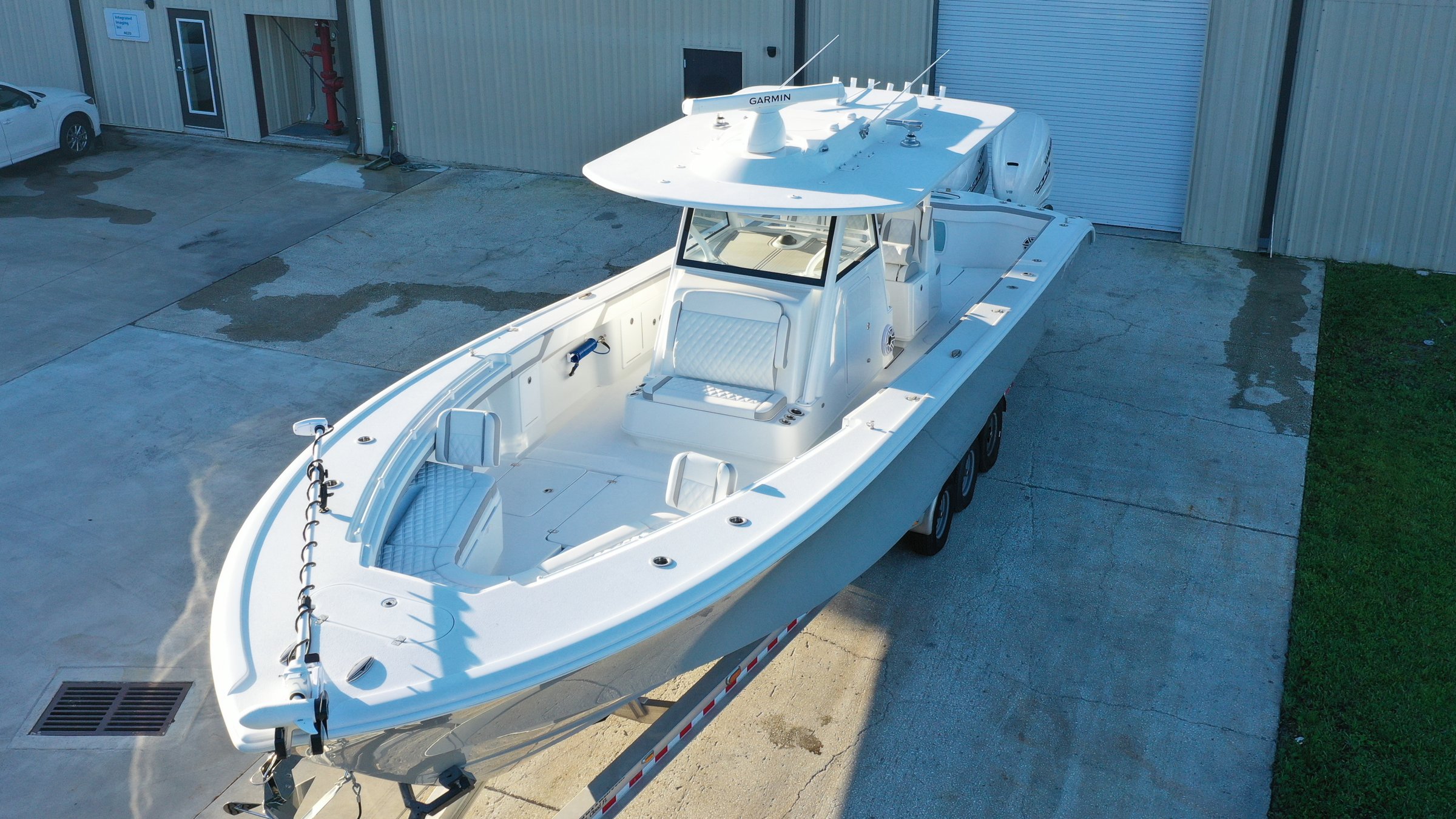 2026 Yellowfin 39 Offshore 39-foot boat for sale — Listed by Custom Lines Yacht Brokerage, LLC | Shane Toole in Clearwater, FL — photo 6