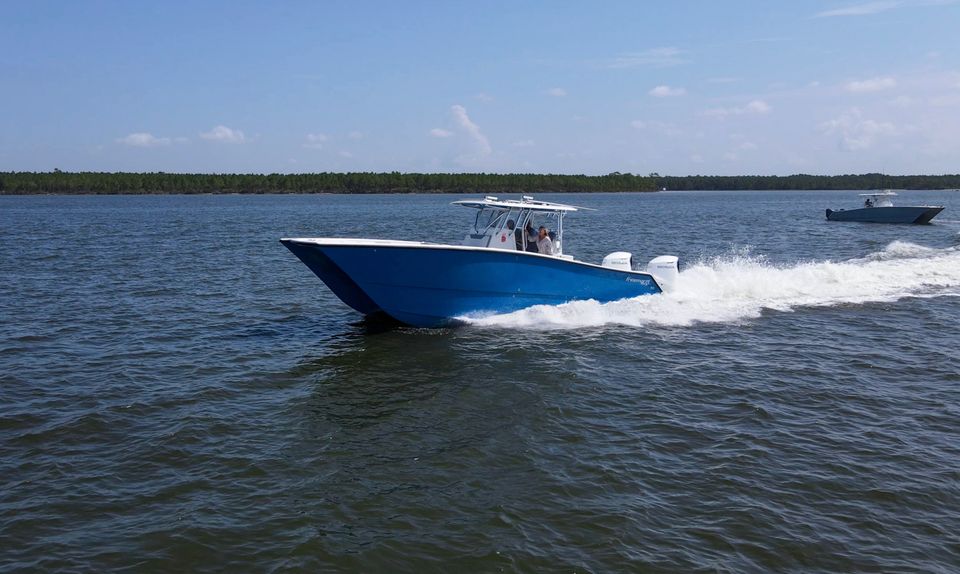 2016 Freeman 34 | 2026 Repower | Twin Honda 350s | 20 Hours | Trailer
