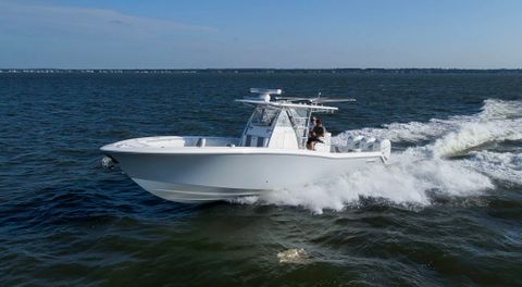 2019 Invincible 36 Open Fisherman 36.67-foot boat for sale at TMD Marine — photo 2