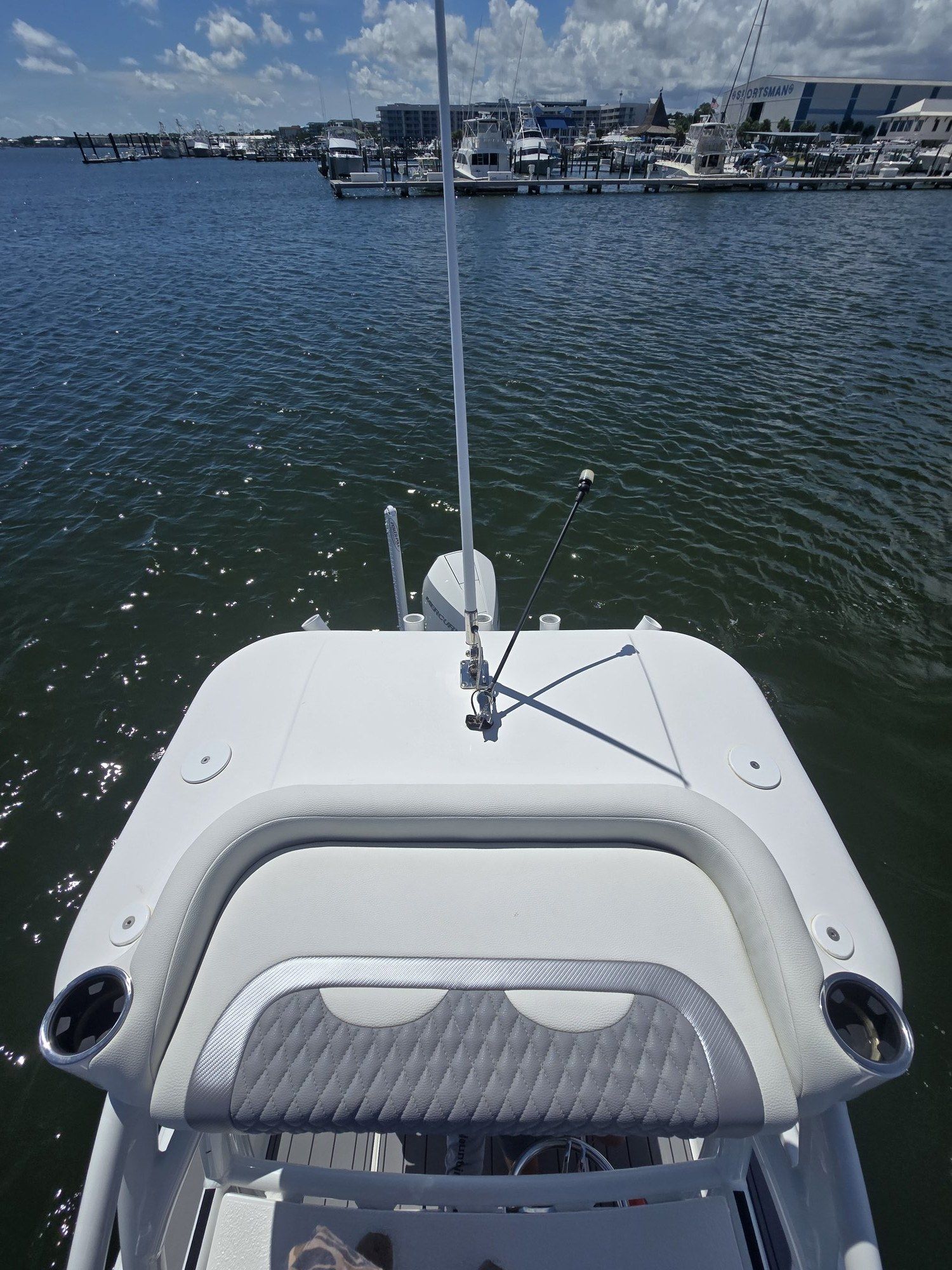 2023 Turner 2500 VS 25-foot boat for sale at TMD Marine in Orange Beach, AL — photo 7