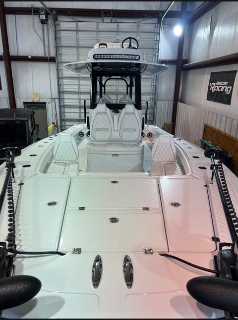 2025 Freeman 28 28-foot boat for sale at TMD Marine in Alabama Gulf Coast — photo 2