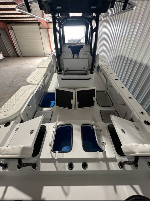 2025 Freeman 28 28-foot boat for sale at TMD Marine in Alabama Gulf Coast — photo 6
